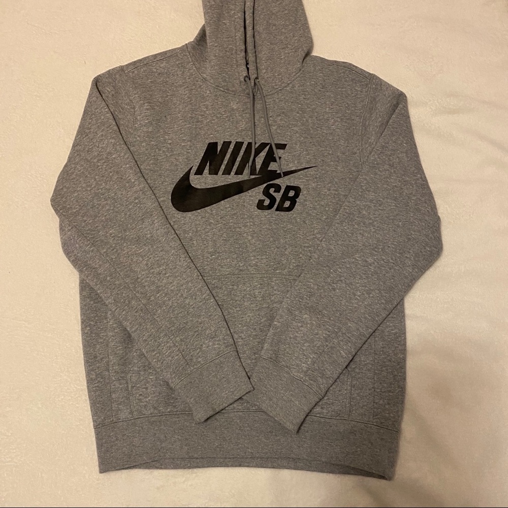 Nike SB Sweater